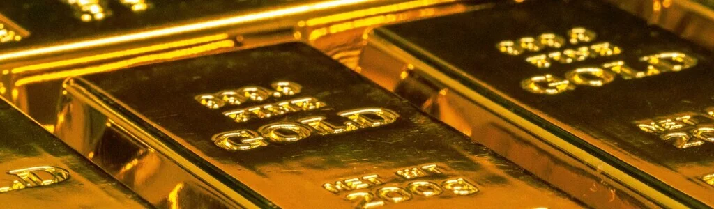 gold-banner